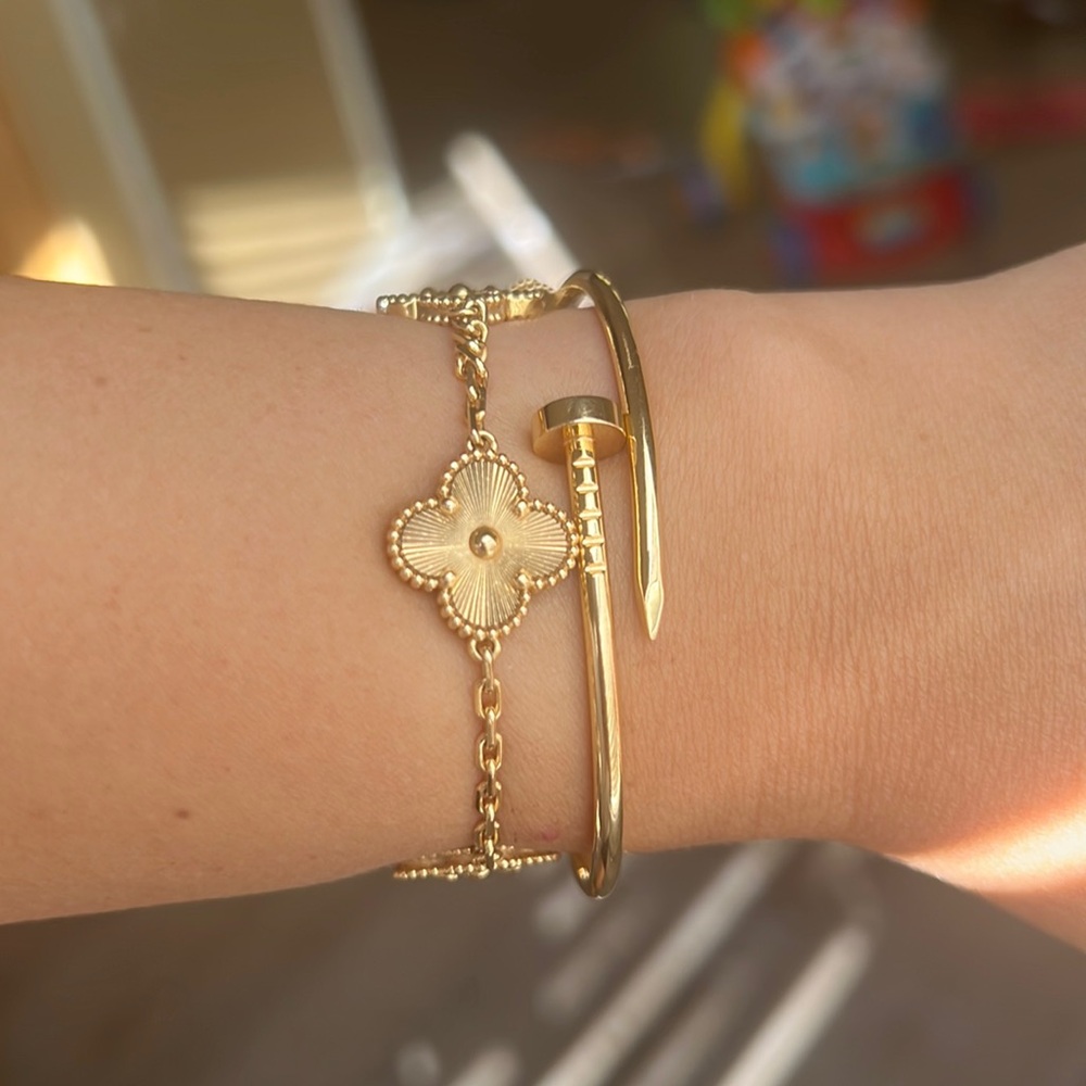Authentic Cartier small model juste un clou